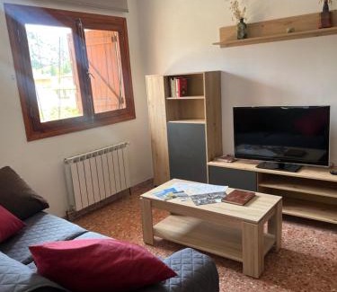 Aliaga Apartment | Apartamento JUMIDOSIV