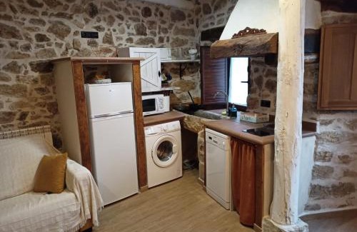 Candelario Apartment | Apartamento La Herrerita