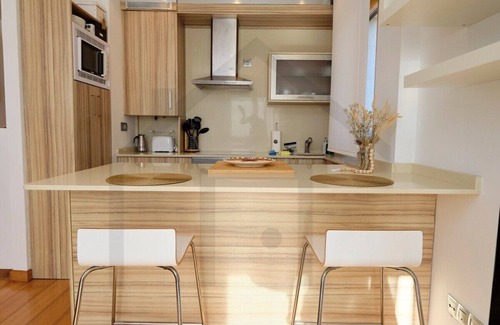 Cimadevilla Apartment | Apartamento La Muralla - Gijón