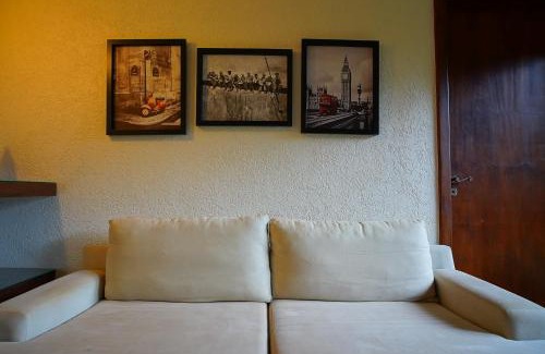 Tres Pinheiros Apartment | Apartamento Lago Negro