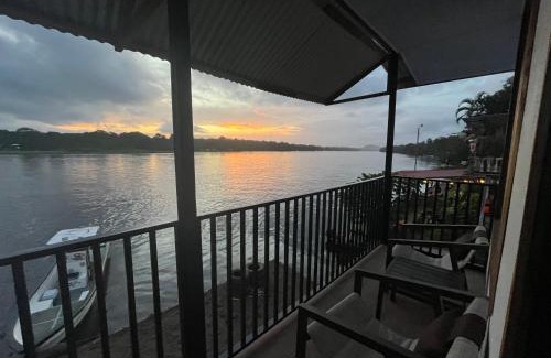Tortuguero Apartment | Apartamento Lirios del Río
