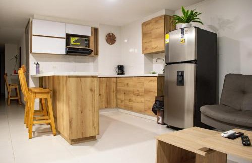 Laureles - Estadio Apartment | Apartamento Luareles-San joaquin-Balcon