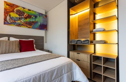 Suramericana Apartment | Apartamento Lujoso cerca del Estadio Piso 6to