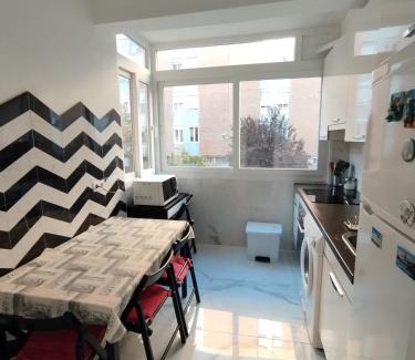San Isidro Apartment | Apartamento luminoso y nuevo en Madrid Rio