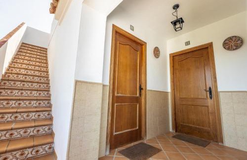 Bolonia Apartment | APARTAMENTO LUZ A