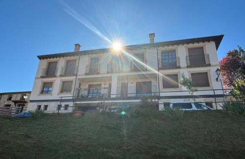 Vinuesa Apartment | Apartamento Mirador del Pantano2