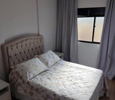 Country Apartment | Apartamento mobiliado com ar condicionado em um quarto