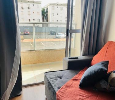 Barretos Apartment | Apartamento para até 6 em condomínio com piscina