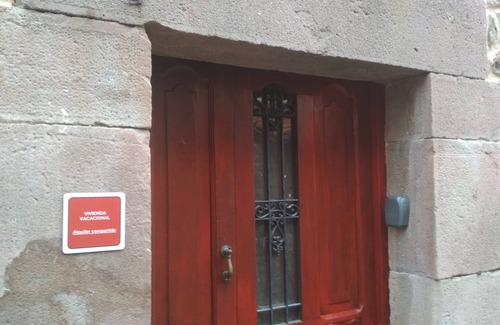 Carrejo Apartment | Apartamento Para Tres en Casona de un Pueblo Típico con Encanto