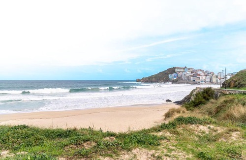 Malpica de Bergantinos Apartment | APARTAMENTO PEDRADOURO