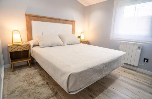 Malpica de Bergantinos Apartment | APARTAMENTO PEDRADOURO