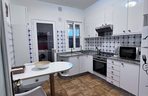 O Grove Apartment | Apartamento Peponas House - Wifi, Smart TV & Netflix