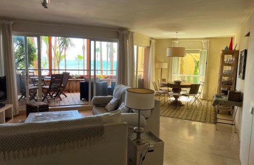 Sotogrande Apartment | Apartamento Puerto de Sotogrande con vistas al mar