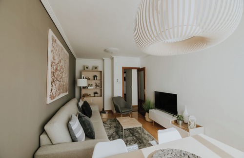 Haro Apartment | Apartamento REY Eneo,en LA Cuna Historica DEL Vino DE Rioja