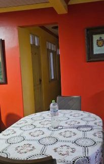Tropical Lowlands Bed & Breakfast | Apartamento Rosita