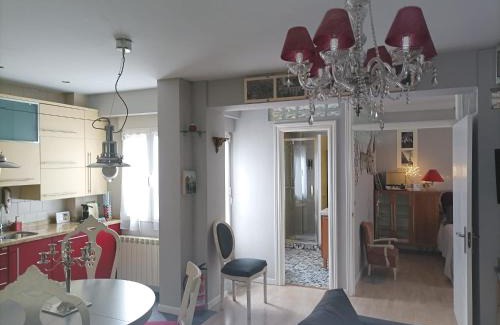 Valladolid Apartment | Apartamento San Quirce - céntrico y reformado- wifi y netflix