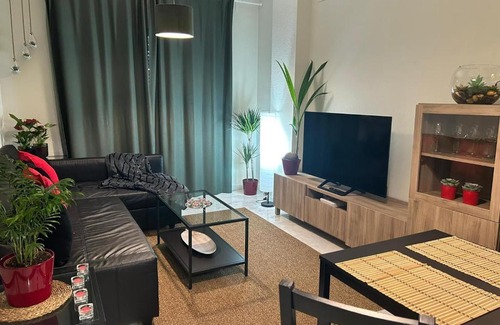 Sevilla Este Apartment | Apartamento Suite Torre Alta Parking Gratis