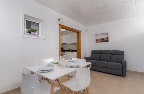 Los Pocillos Apartment | Apartamento Sussa 7B by HH