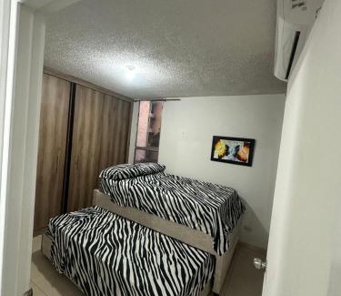 Valledupar Apartment | Apartamento vallenato en Entresierras, 3 HAB- AC, confort