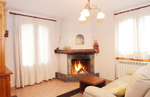 Sahun House | Apartamentos Albá Casa Alquesera