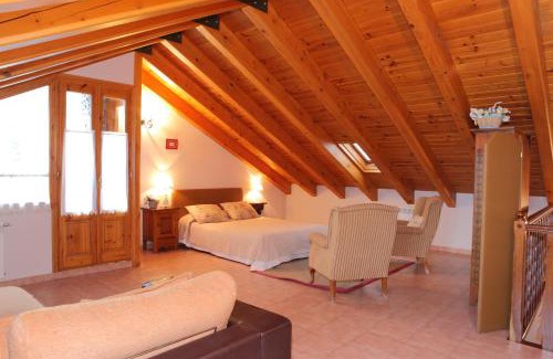Sahun House | Apartamentos Albá Casa Alquesera