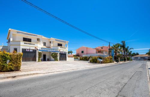 Maritenda Apartment | Apartamentos Casa Brito, Boliqueime by AlgarveBlossom