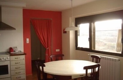 Graus Cottage | Apartamentos Casa Trillo for 8 people