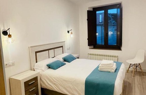 Duruelo de la Sierra Apartment | Apartamentos Rurales La Plaza 3