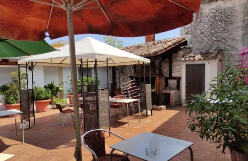 Montemayor de Pililla Apartment | Apartamentos Turísticos los Abuelos