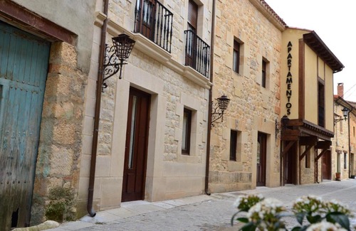 Santo Domingo de Silos Apartment | Apartamentos & casas rurales Santo Domingo de Silos