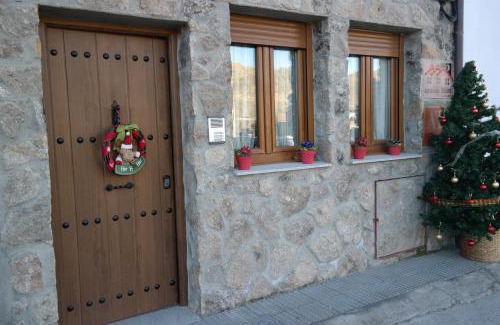 Vallejera de Riofrio Apartment | Apartamentos Valle&Snow