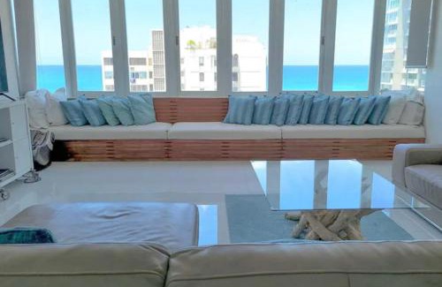 Isla Verde Apartment | Apartamentos LUXURY Carolina PR