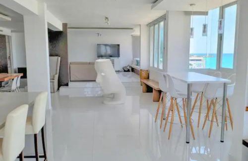 Isla Verde Apartment | Apartamentos LUXURY Carolina PR