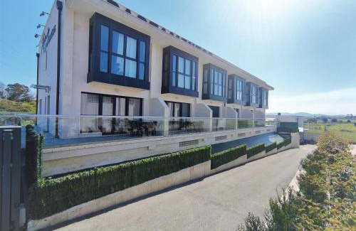Santa Cruz de Bezana Apartment | Apartamentos Playa De Covachos
