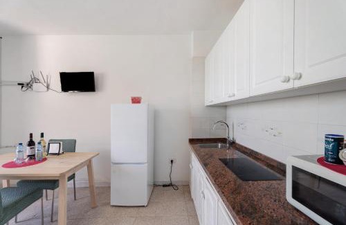 Alojera Apartment | Apartamentos Playa Azul - 7