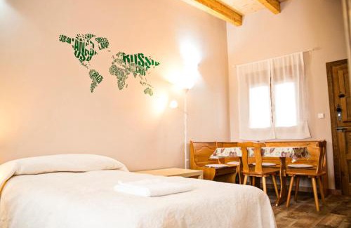 Santa Colomba de Somoza Apartment | Apartamentos turísticos LAS CARBALLEDAS