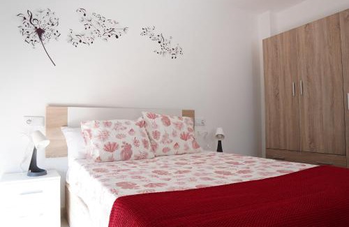 San Roque Apartment | APARTAMENTOS TURÍSTICOS SAN MIGUEL ARCÁNGEL, S.L.