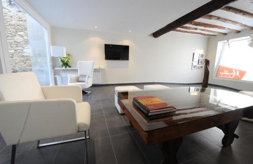 Valjunquera Apartment | Apartamentos Turísticos Mirablanc