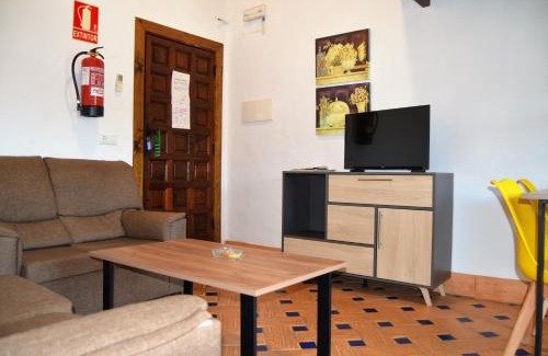 Aliseda Apartment | Apartamentos Turísticos - Hostal Los Alisos