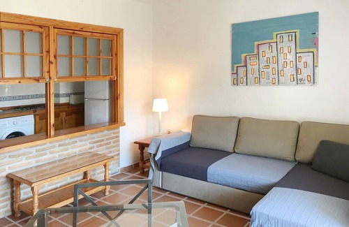 Malaga-Este Hotel | Apartamentos Turisticos La Mundial