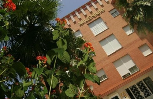 Parque Alcosa Hotel | Apartamentos Vértice Bib Rambla
