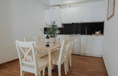Alquezar Apartment | Apartamentos Villacantal ,aventura Naturaleza Somontano