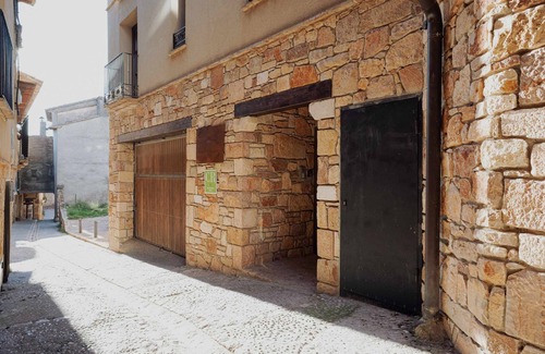 Alquezar Apartment | Apartamentos Villacantal ,aventura Naturaleza Somontano