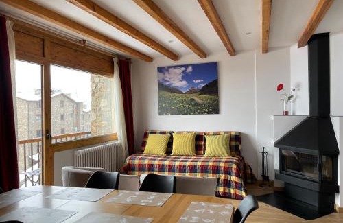 Soldeu Apartment | Apartaments Casa Vella Popaire
