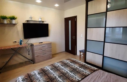 Frunzensky District Apartment | Апартаменты на Бельского у метро спортивная