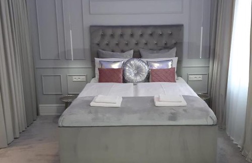 Gorzow Wielkopolski Apartment | Apartamenty "PRZY KATEDRZE" GORZÓW - jacuzzi