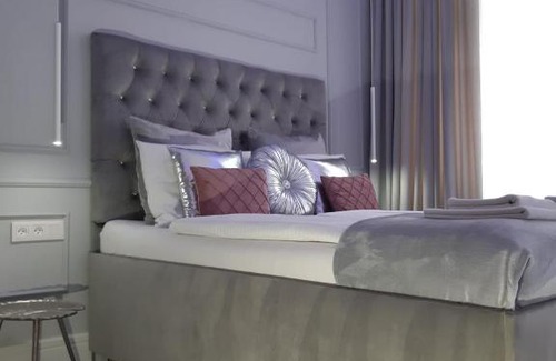 Gorzow Wielkopolski Apartment | Apartamenty "PRZY KATEDRZE" GORZÓW - jacuzzi
