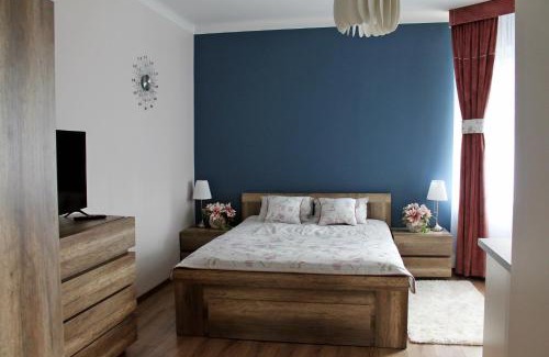 Poddebice Apartment | Apartamenty w Kamienicy