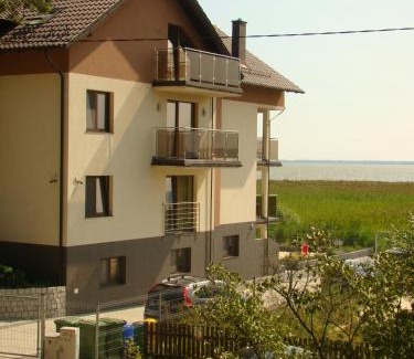 Nowa Karczma Apartment | Apartamenty z widokiem na Zalew