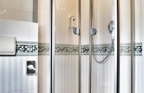 Monschau Apartment | Aparthotel ∙ 3 bedrooms ∙ 5 guests